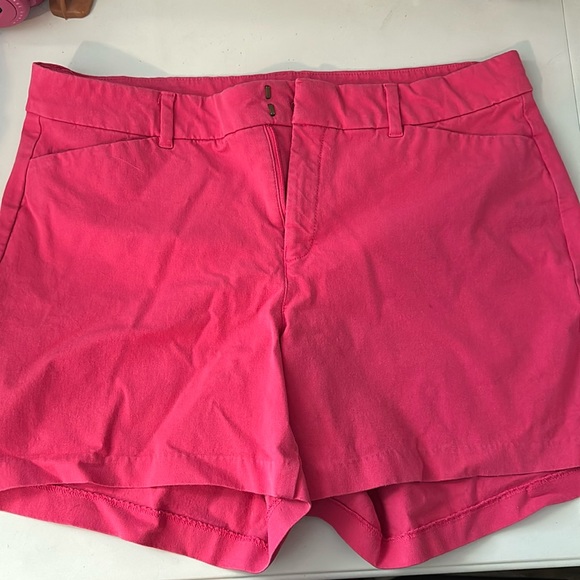 Old navy pixie shorts - Picture 1 of 3